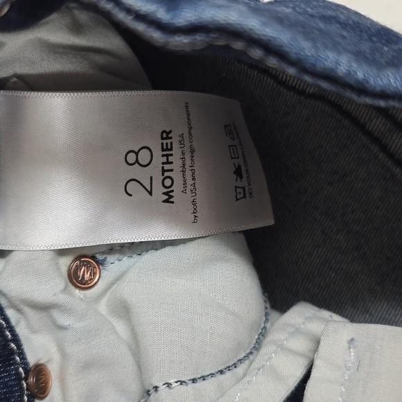 Mother Women's High Waisted Looker Ankle Fray Jeans In Tongue and Chic - Picture 9 of 15